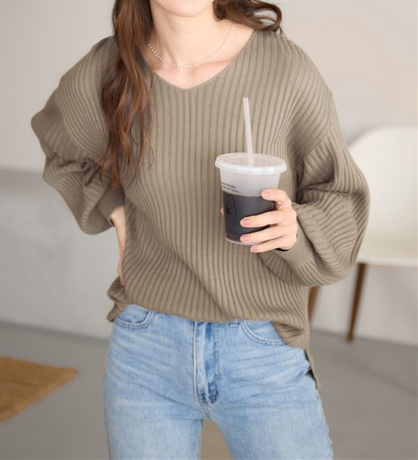 alotta（アロッタ）の「【洗える】カシミヤタッチボリューム袖ニット（ニット・セーター）」｜詳細画像