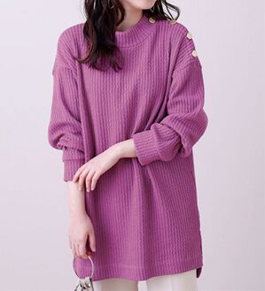 BELLUNA（ベルーナ）の「ジャカード素材肩ボタン使いチュニック（チュニック）」｜パープル