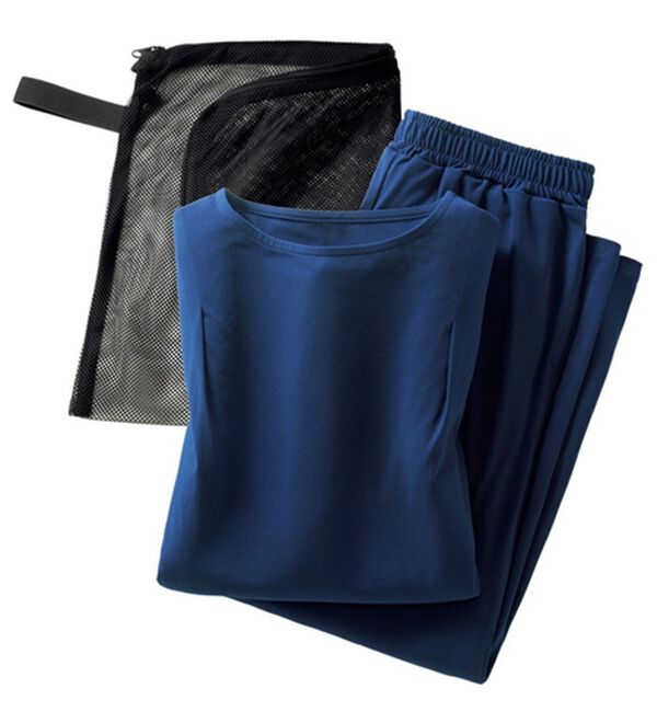 LAVIENNE（ラヴィエンヌ）の「ポーチに入れて洗える♪上品トラベルセットアップ（パジャマ・ルームウェア）」｜ネイビー