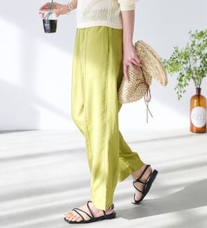 BELLUNA（ベルーナ）の「レーヨン麻入りゆったりワイドパンツ（フルレングスパンツ）」｜詳細画像