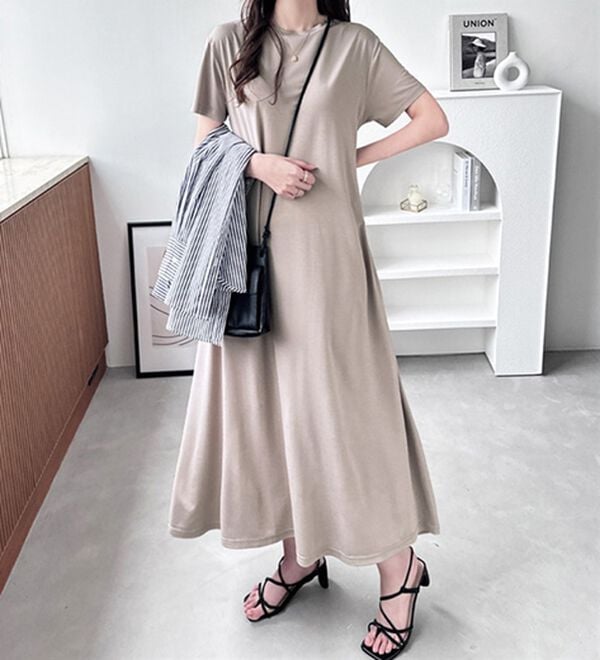 GeeRA（ジーラ）の「【接触冷感】フレアーシルエットロングワンピース（ロングワンピース）」｜詳細画像