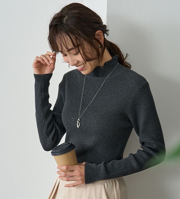 BELLUNA（ベルーナ）の「ハピネスコットン１００％&times;吸湿発熱リブタートルニット＜＆ｃｏｃｏｃｈｉ＞（ニット・セーター）」｜詳細画像