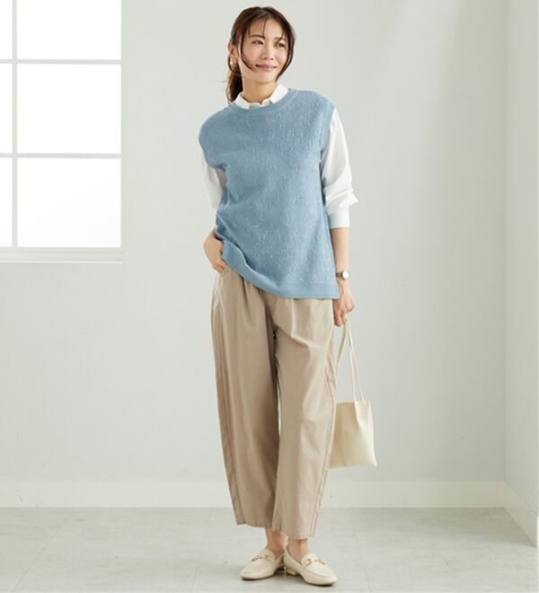 BELLUNA（ベルーナ）の「レース柄シアージャカードニットベスト（ベスト）」｜詳細画像