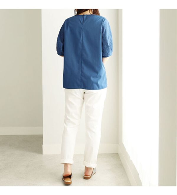 BELLUNA（ベルーナ）の「袖刺しゅう切替デザインブラウス（ブラウス）」｜詳細画像