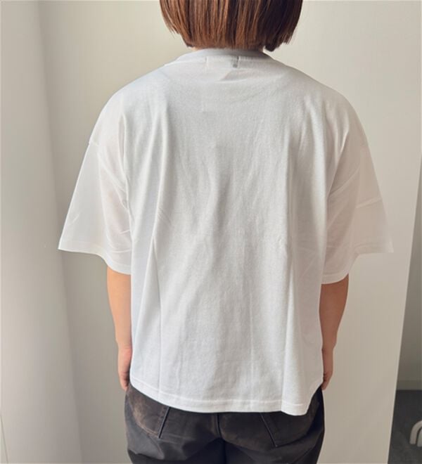 「＜Ｄｉｓｎｅｙ＞【不思議の国のアリス・白ウサギ】プリントボックスシルエットＴシャツ（Tシャツ）」｜詳細画像