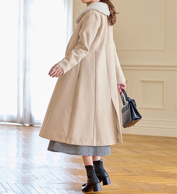 alotta（アロッタ）の「美人シルエットファー付ノーカラーコート【美人百花掲載】（ロングコート）」｜詳細画像