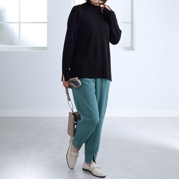 BELLUNA（ベルーナ）の「袖スリットデザインニットプルオーバー（ニット・セーター）」｜詳細画像