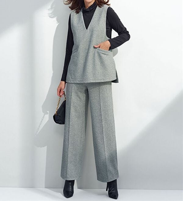 BELLUNA（ベルーナ）の「なめらかテンセル（ＴＭ）繊維ストレッチプルオーバー（カットソー）」｜詳細画像