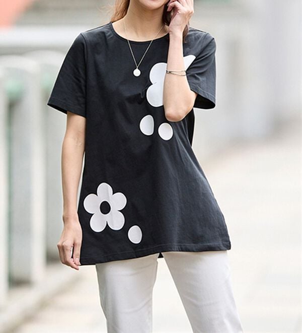 ひんやリッチコットン大人のプリントロング丈Tシャツ - ベルーナ【公式】