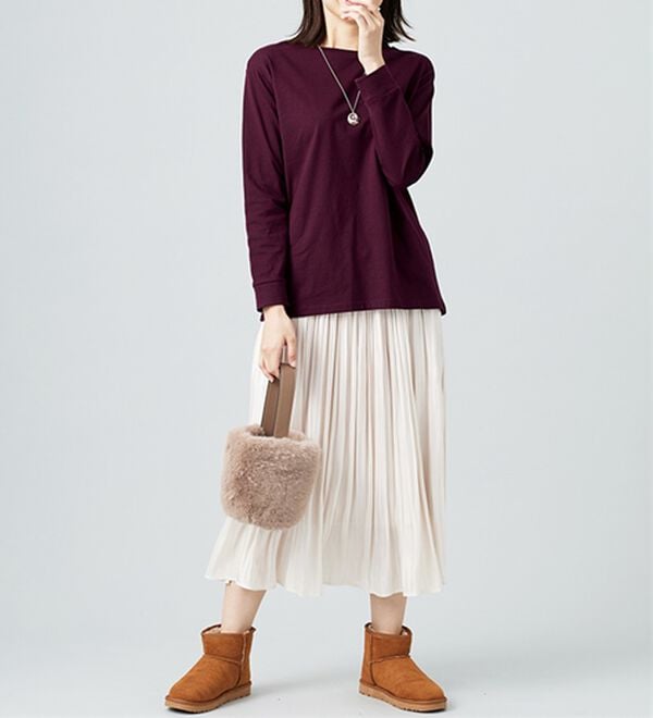 BELLUNA（ベルーナ）の「綿１００％大人顔サマ見え裾タックデザインプルオーバー（カットソー）」｜詳細画像