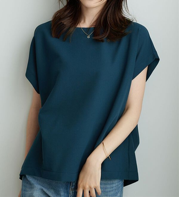 BELLUNA（ベルーナ）の「ミニワッフル素材裾タックプルオーバー（カットソー）」｜詳細画像