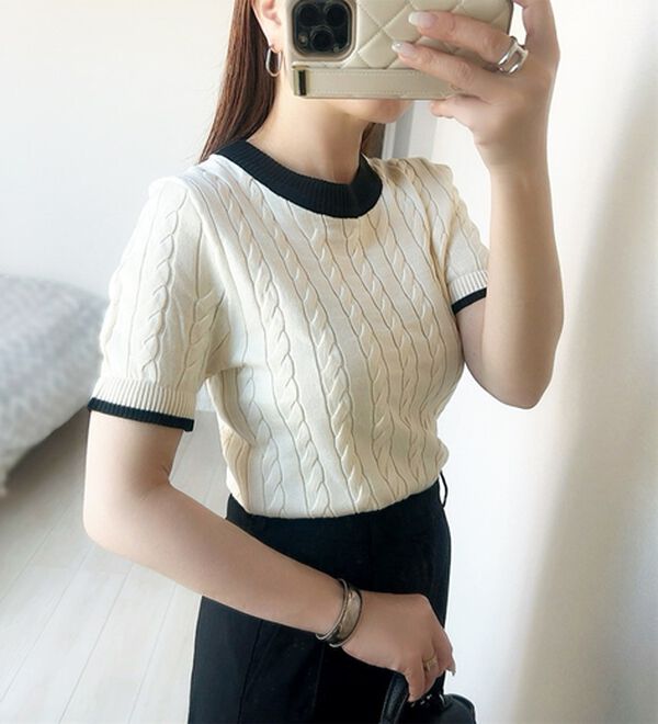 GeeRA（ジーラ）の「ケーブル編みニットトップス（ニット・セーター）」｜詳細画像