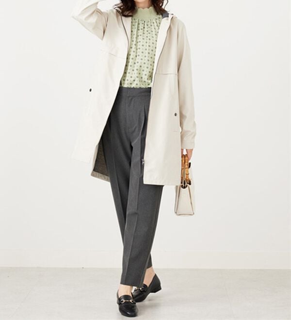 BELLUNA（ベルーナ）の「衿＆袖ニット使い美人顔ブラウス（ブラウス）」｜詳細画像