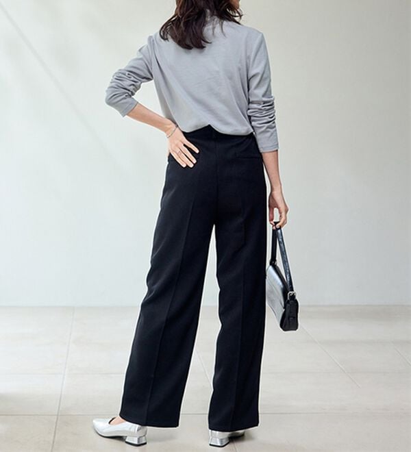 BELLUNA（ベルーナ）の「【選べる衿】肌に優しい綿１００％暖か発熱素材プルオーバー＜ベルホット　コットン＞（カットソー）」｜詳細画像