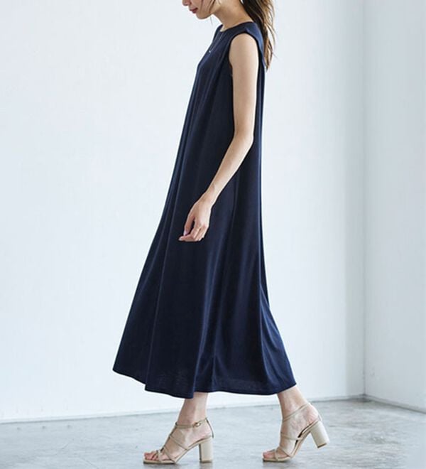 Pierrot（ピエロ）の「タックスリーブロングワンピース（ロングワンピース）」｜詳細画像