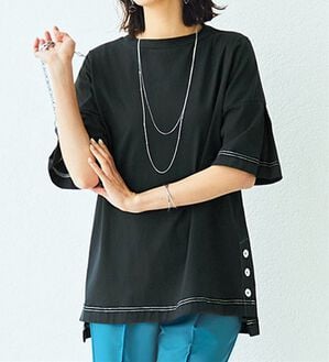 BELLUNA（ベルーナ）の「ひんやりキシリトール加工綿１００％プルオーバー（カットソー）」｜黒系