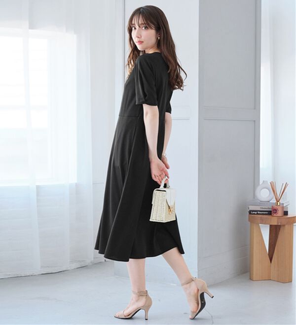 alotta（アロッタ）の「【4つの機能付】タック袖Ａラインワンピース（その他ワンピース）」｜詳細画像