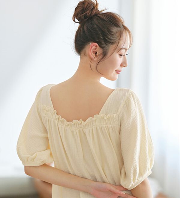 YU'NOW（ユナウ）の「【カップ付】Ｗガーゼの湯上りワンピース（パジャマ・ルームウェア）」｜詳細画像