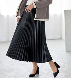 BELLUNA（ベルーナ）の「レザーライクプリーツスカート（ロングスカート）」｜詳細画像