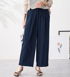 BELLUNA（ベルーナ）の「サラリ快適！ボタン使いビンテージ調ワイドパンツ（ワイドパンツ・ガウチョ）」｜ディープネイビー