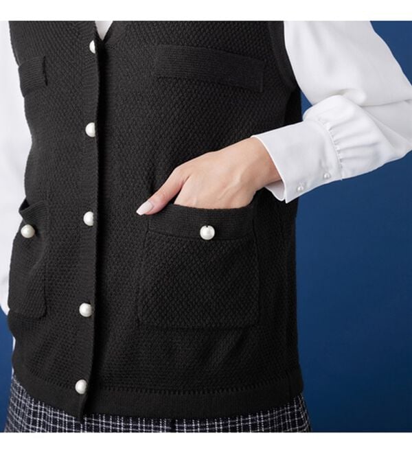 alotta（アロッタ）の「パール調ボタン付ツイード見えニットベスト（ベスト）」｜詳細画像