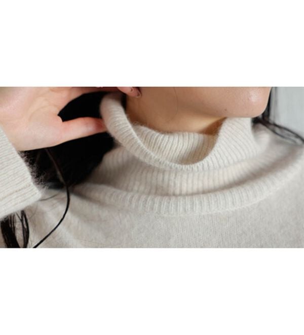 RANAN（ラナン）の「フォックス入りタートルネックニットプルオーバー（ニット・セーター）」｜詳細画像