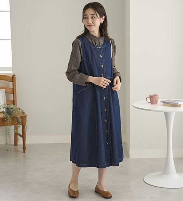 BELLUNA（ベルーナ）の「《ＨｕｇＲｅａｍコットン》フリル衿ブラウス（ブラウス）」｜詳細画像