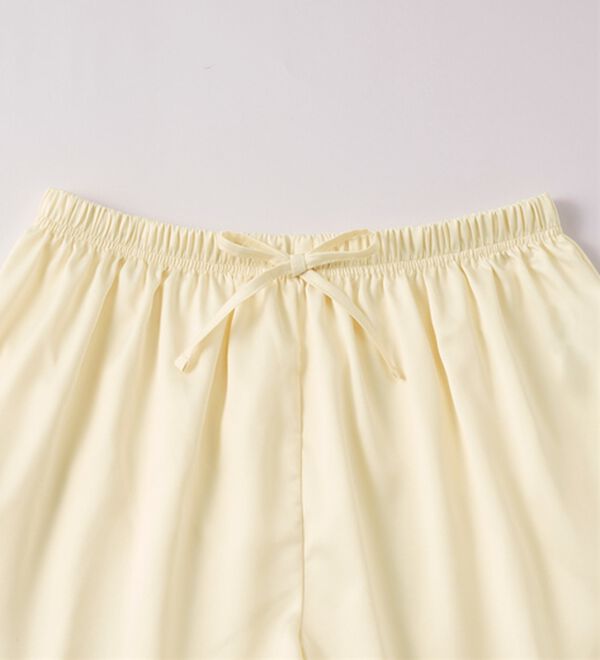 YU'NOW（ユナウ）の「【上下２点セット】ふんわりシルエットサテンシャツパジャマ（パジャマ・ルームウェア）」｜詳細画像