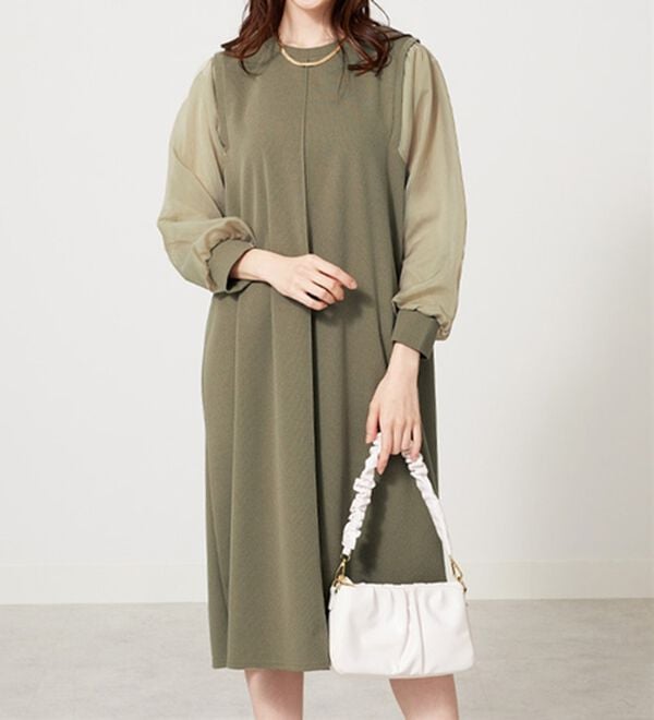 BELLUNA（ベルーナ）の「シアー袖デザインワンピース（その他ワンピース）」｜詳細画像