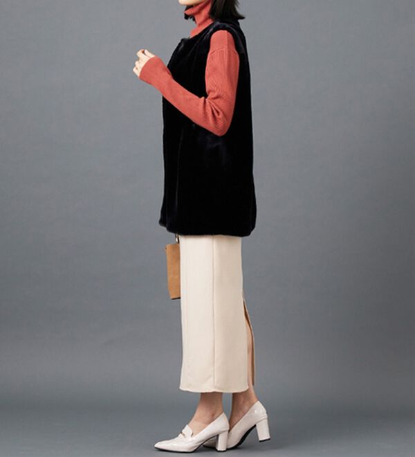 BELLUNA（ベルーナ）の「ホック付もこもこファーベスト（ベスト）」｜詳細画像