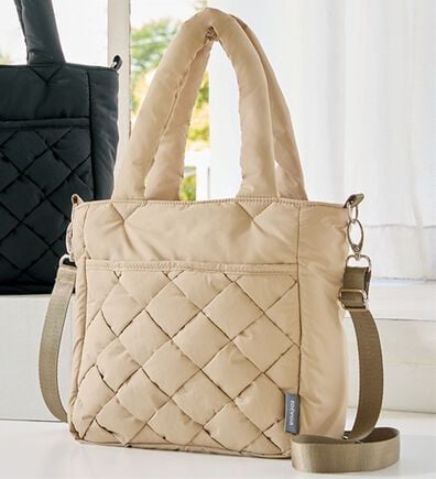 BELLUNA（ベルーナ）の「メッシュデザイン軽量２ＷＡＹ手提げ（ハンドバッグ）」