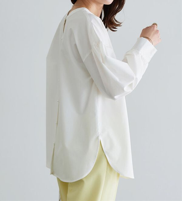 Pierrot（ピエロ）の「２ｗａｙパールボタンブラウス（ブラウス）」｜詳細画像