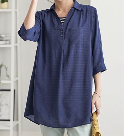 BELLUNA（ベルーナ）の「スラブ素材裾ボタン使いシャツアンサンブル（アンサンブル）」