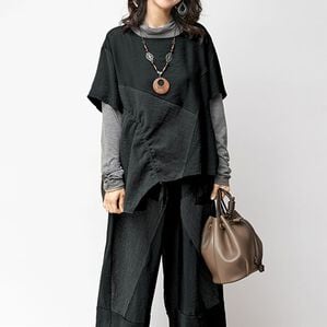 BELLUNA（ベルーナ）の「ストライプ切替デザインセットアップ（セットアップ）」｜黒系