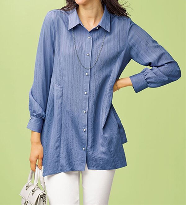 BELLUNA（ベルーナ）の「ドビーストライプ素材タック使いチュニック（チュニック）」｜ブルーグレー