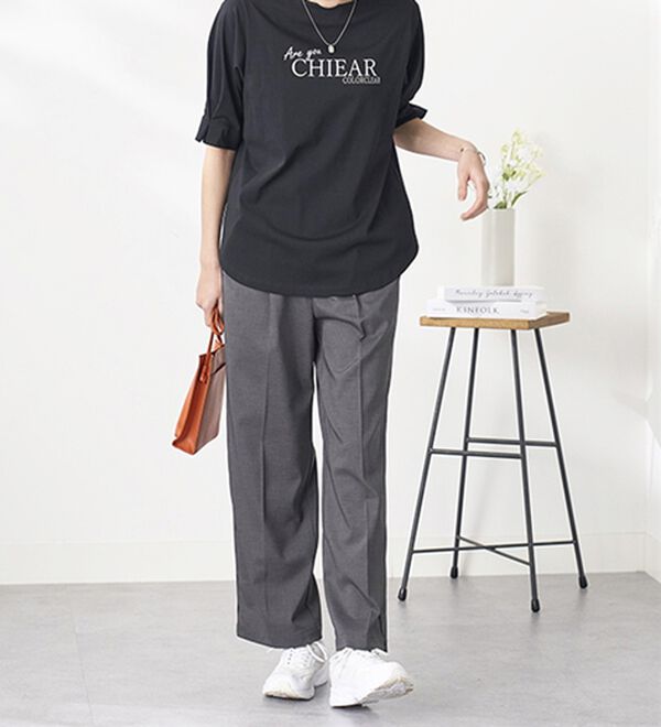 BELLUNA（ベルーナ）の「汗ジミ対策！袖タック使いロゴプルオーバー（カットソー）」｜詳細画像