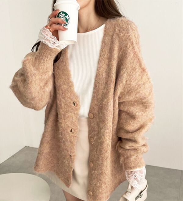 GeeRA（ジーラ）の「ブークレミックスシャギーカーディガン（ニットカーディガン）」｜詳細画像