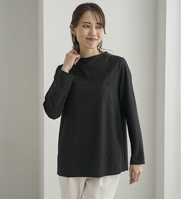 BELLUNA（ベルーナ）の「波柄ジャカード切替デザインプルオーバー（カットソー）」｜詳細画像