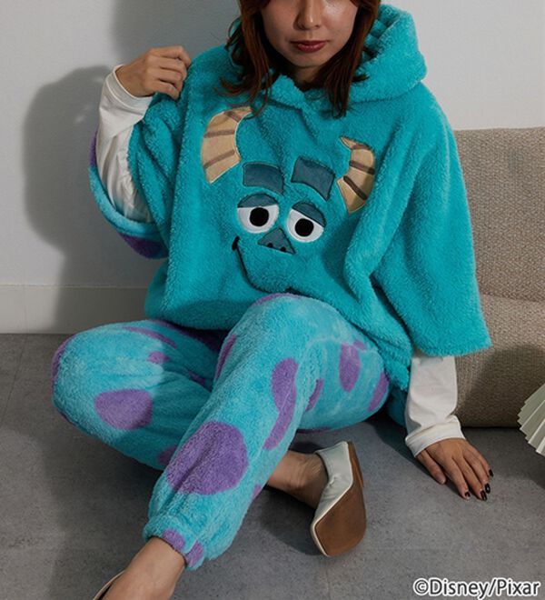 BELLUNA（ベルーナ）の「＜Ｄｉｓｎｅｙ＞【モンスターズ・インク（サリー）】両面ボアポンチョ（パジャマ・ルームウェア）」｜詳細画像