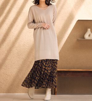 RANAN（ラナン）の「カシミヤタッチニットチュニックワンピース（チュニック）」｜グレージュ Vネック