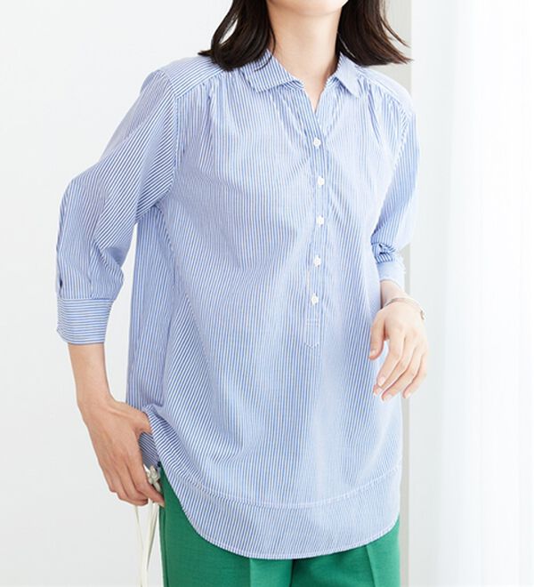 BELLUNA（ベルーナ）の「【シワになりにくい】サラリ快適！ギャザー使いシャツチュニック（チュニック）」｜詳細画像