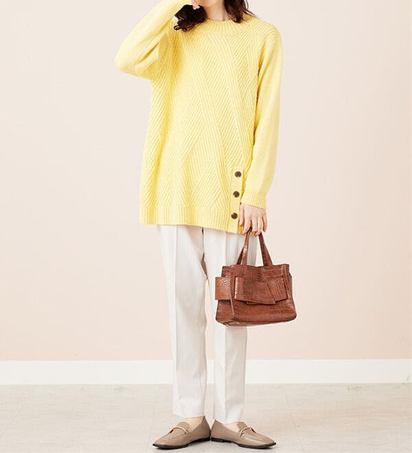 BELLUNA（ベルーナ）の「編地切替サイドボタンチュニック（チュニック）」｜詳細画像