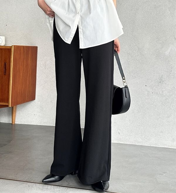 GeeRA（ジーラ）の「美脚見えカーブフレアパンツ（フルレングスパンツ）」｜詳細画像