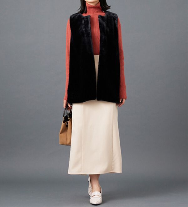 BELLUNA（ベルーナ）の「ホック付もこもこファーベスト（ベスト）」｜詳細画像