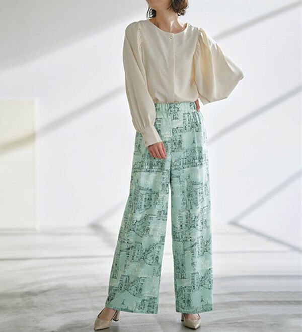 RANAN（ラナン）の「スカーフプリントセミワイドパンツ（フルレングスパンツ）」｜詳細画像