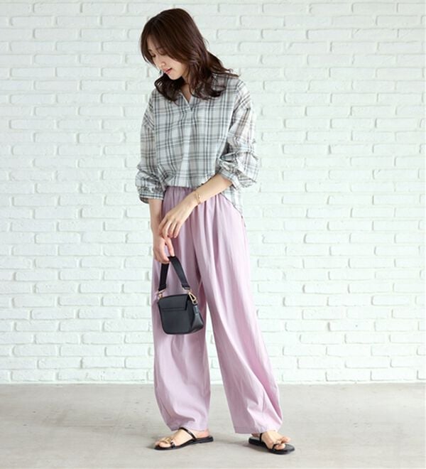 BELLUNA（ベルーナ）の「袖タックデザインスキッパーシャツ（シャツ）」｜詳細画像