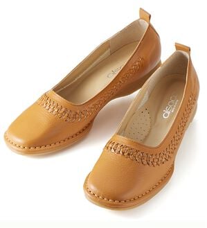 ルフラン（ルフラン）の「手編みメッシュアウトステッチパンプス（パンプス）」｜キャメルブラウン