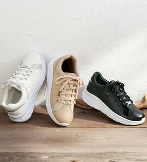 ルフラン（ルフラン）の「４Ｅエナメル切替美脚見せスニーカー（スニーカー）」｜詳細画像