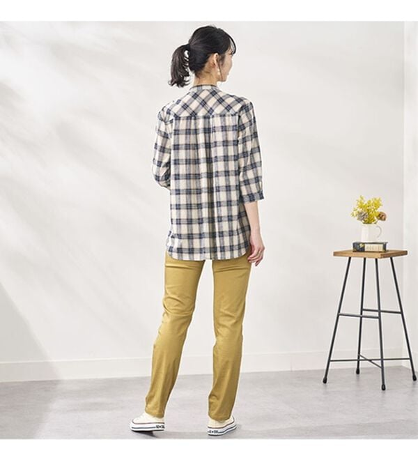 BELLUNA（ベルーナ）の「綿１００％刺しゅうデザインシャツ（シャツ）」｜詳細画像