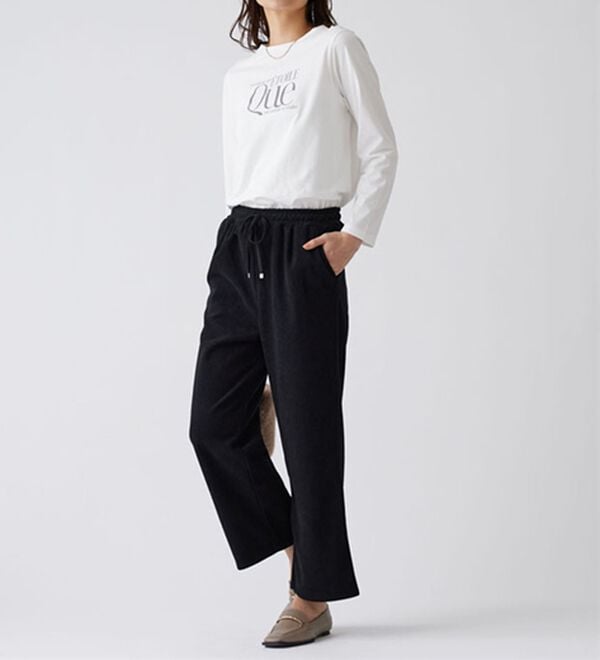 BELLUNA（ベルーナ）の「なめらかコーデュロイワイドパンツ（ワイドパンツ・ガウチョ）」｜詳細画像